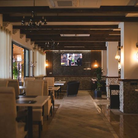 Hotel Marshal Nikšić Dış mekan fotoğraf