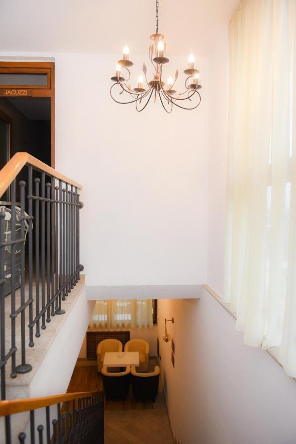 Hotel Marshal Nikšić Dış mekan fotoğraf