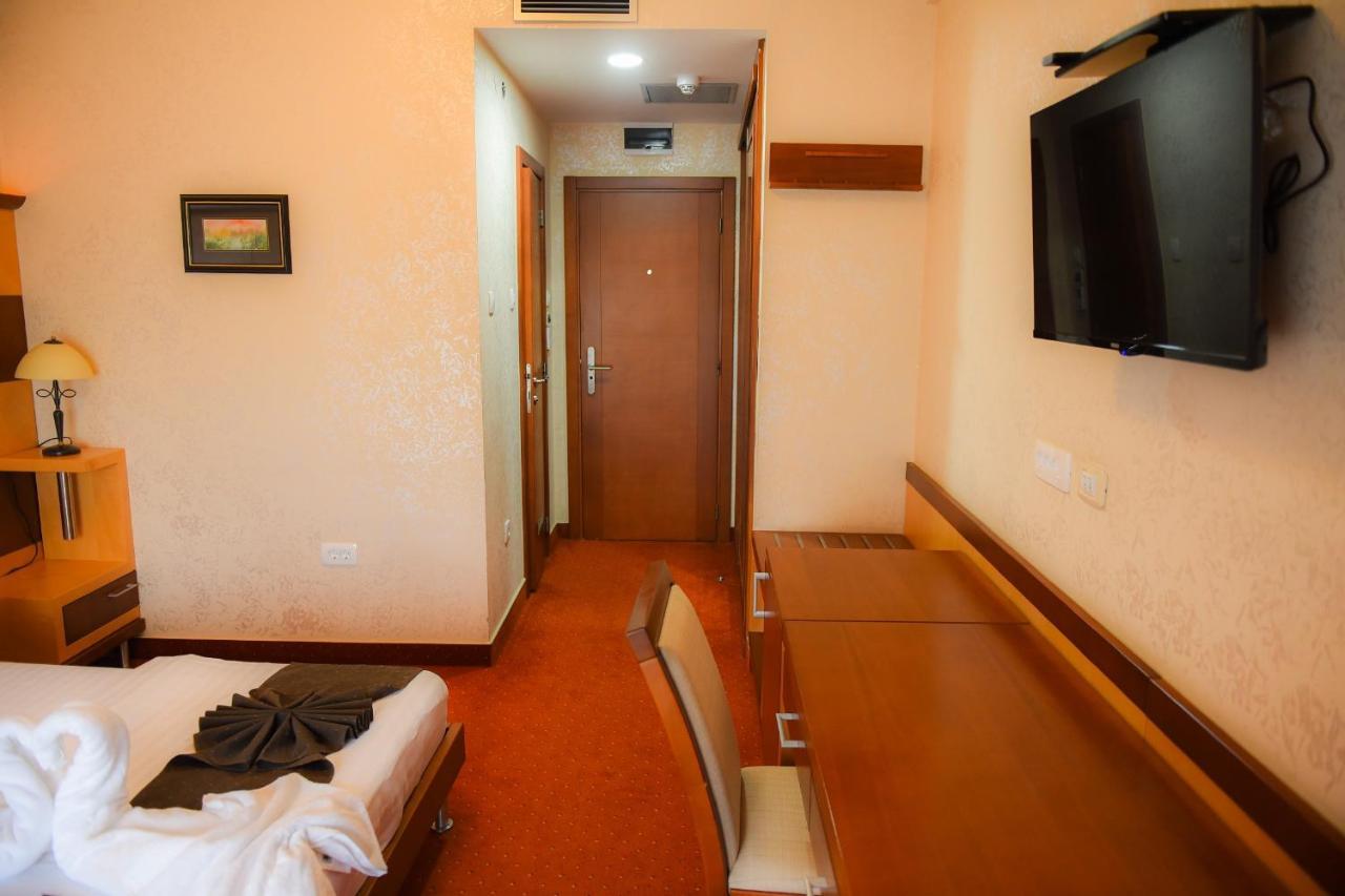 Hotel Marshal Nikšić Dış mekan fotoğraf